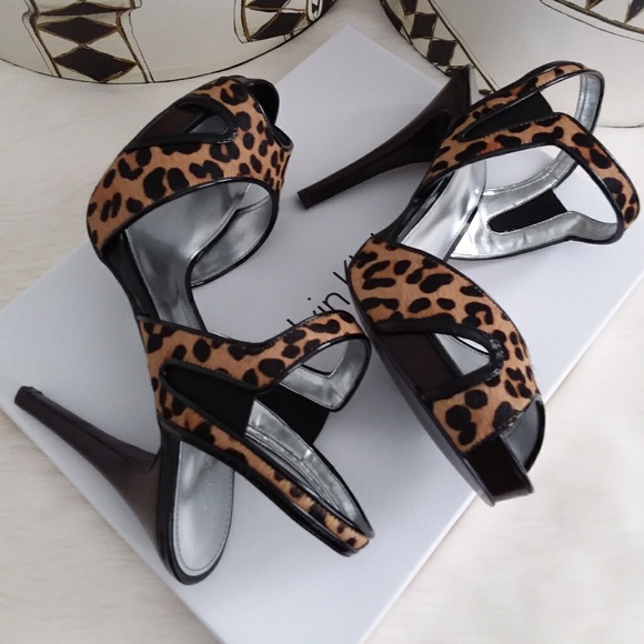 Calvin Klein 'Prive' Leopard Sandals - Picture 4 of 9